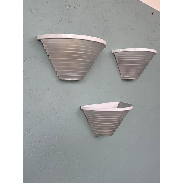 Wall Lights by Angelo Mangiarotti for Artemide, 1980s, Set of 3 For Sale - Image 3 of 18