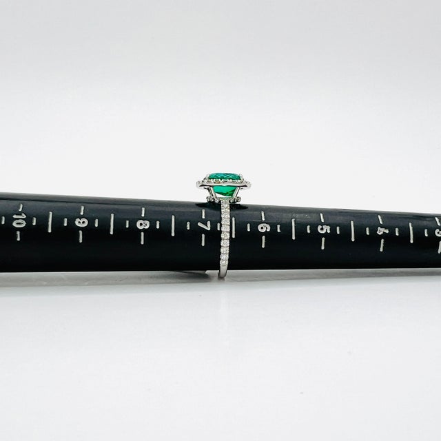 Gia Brazilian Paraiba Tourmaline Oval and Diamond Ring in Platinum, Size 6.5 For Sale In Los Angeles - Image 6 of 7