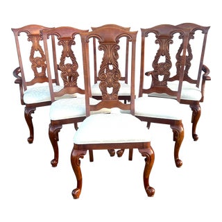 Sumter Cabinet Company Carved Traditional Queen Anne Dining Chairs - Set of 6 For Sale