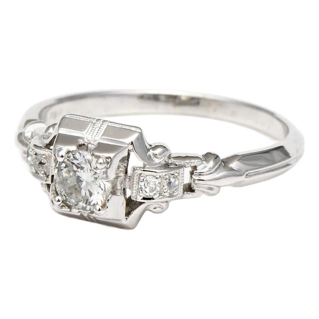 18KW Art Deco Diamond(0.29) Engagement Ring, size 6.5 For Sale