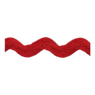 Schumacher Ric Rac Tape Large Tape in Rosso For Sale