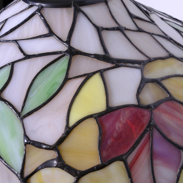 Tiffany-Style Table Lamp, Italy, 1990s For Sale - Image 17 of 18