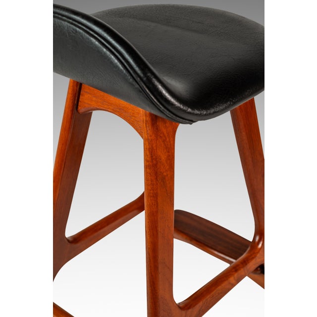 Set of Two ( 2 ) Mid-Century Danish Modern Model Od-61 Counter Height Bar Stools Attributed to Erik Buch for o.d. Mobler, Denmark, 1960's For Sale - Image 14 of 18