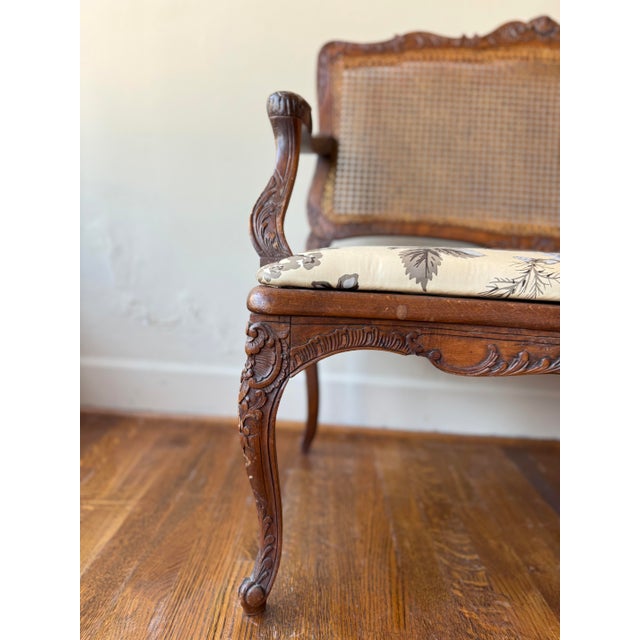 Late 18th Century 1870 Louis XV Caned Settee For Sale - Image 5 of 6
