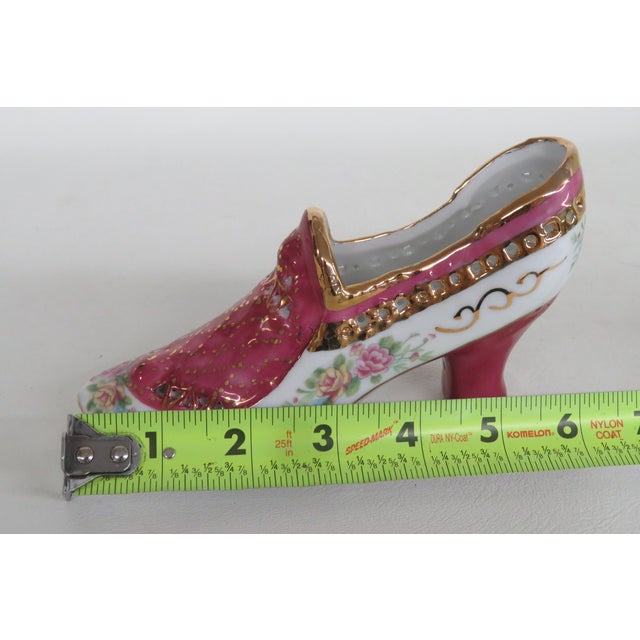 Limoges China Porcelain Shoe Figurine Pink Hand Painted Flowers Gold Trim 4980b For Sale - Image 13 of 17