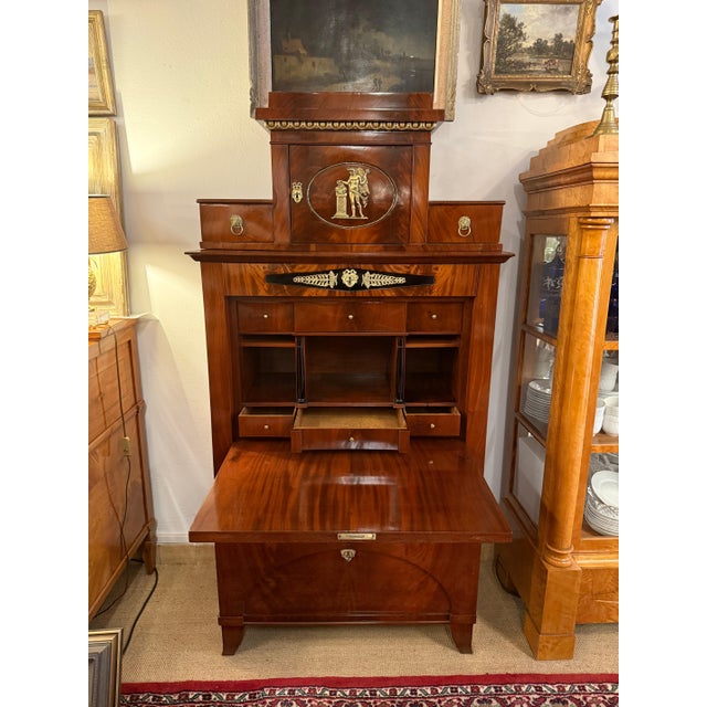 Neoclassical Fall-Front Secretaire Cabinet in Mahogany, 1780 For Sale - Image 3 of 15