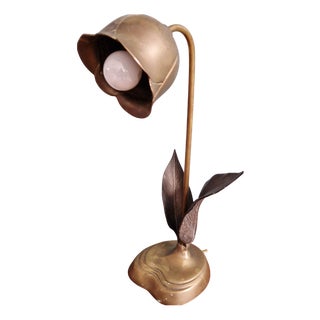 Hollywood Regency Floral Table Lamp in Bronze and Brass, 1970 For Sale