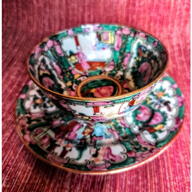 Porcelain Bowl with Plate with Pink Medallion, Set of 2 For Sale - Image 6 of 7