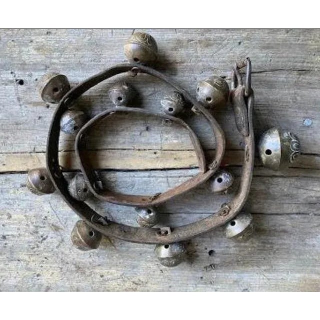 Farmhouse 1900s Bronze Sleigh Bells on Leather Strap For Sale - Image 3 of 5