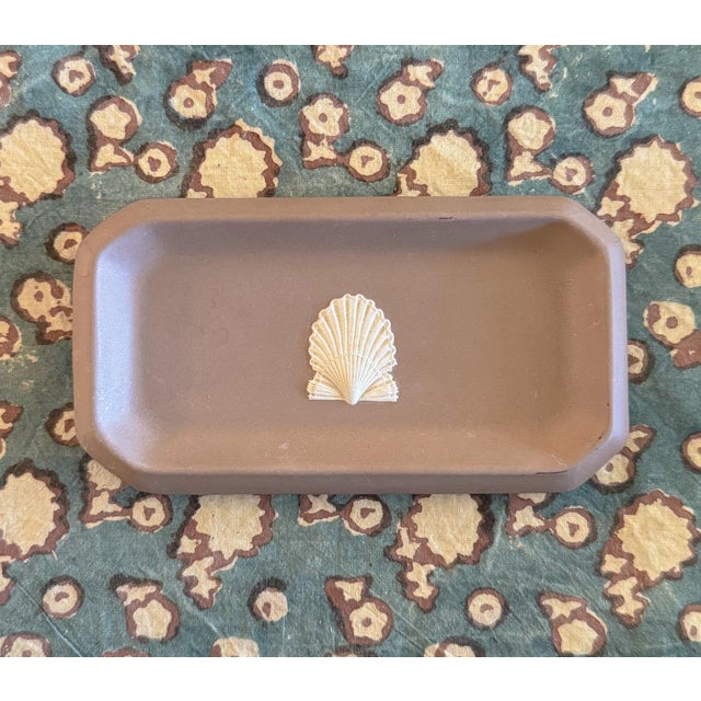 Ceramic Vintage Wedgwood Cream on Taupe Jasperware Oblong Tray With Clam Shell For Sale - Image 7 of 7