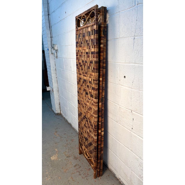 Vintage Mid-Century Modern Bamboo and Rattan Three-Panel Folding Screen For Sale - Image 4 of 11