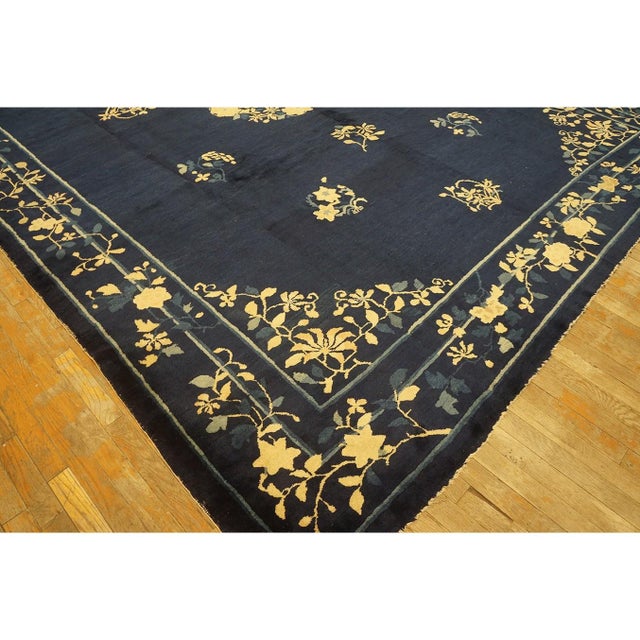 1920s Antique Chinese Peking Rug Hand Knotted Wool Oriental Blue Floral Deco 1920s For Sale - Image 5 of 10