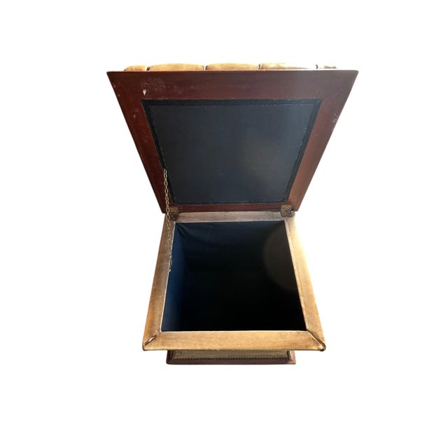 Late 19th Century English Leather Upholstered Victorian Ottoman With Storage For Sale - Image 5 of 11