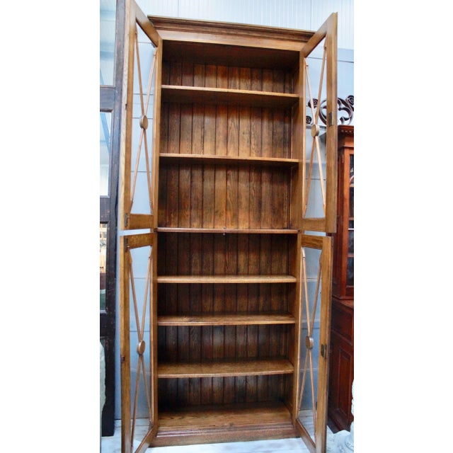 This Beautiful turn of the Century Solid Oak University Library Bookcase, with Arrow detailing, this piece is in superb...