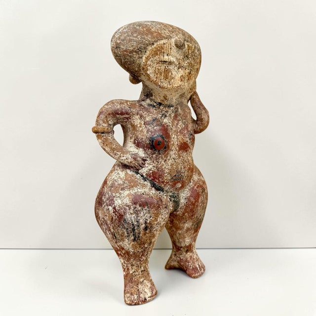 Nayarit Chinesco Standing Female Figurine For Sale In Miami - Image 6 of 10