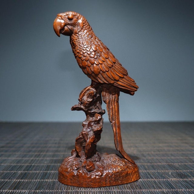 Hand-Carved Boxwood Parrot Figurine on Wooden Base - Asian Sculpture For Sale In Los Angeles - Image 6 of 9