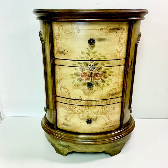 1980s 1980s Vintage Boho Chic Italian Maitland-Smith Style Hand Painted Oval Side Table Cabinet For Sale - Image 5 of 18