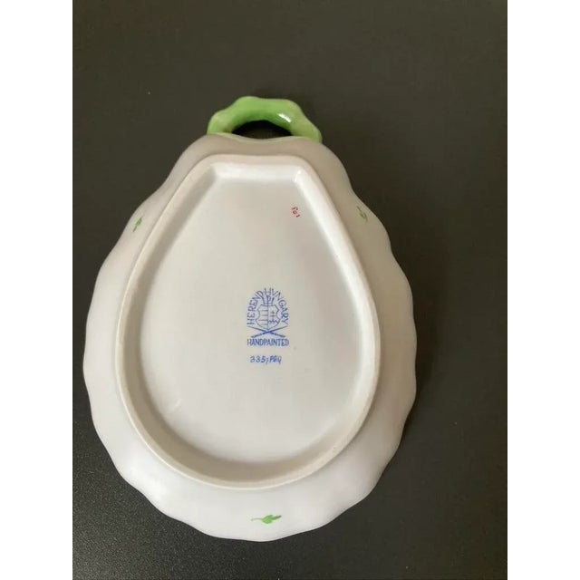 Herend Mid 20th Century Herend Scalloped Sea Shell Porcelain Jewelry Dish With Handpainted Design For Sale - Image 4 of 18