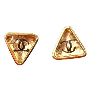 Chanel Vintage Gold Plated Triangle Black CC Small Piercing Earrings, A Pair For Sale