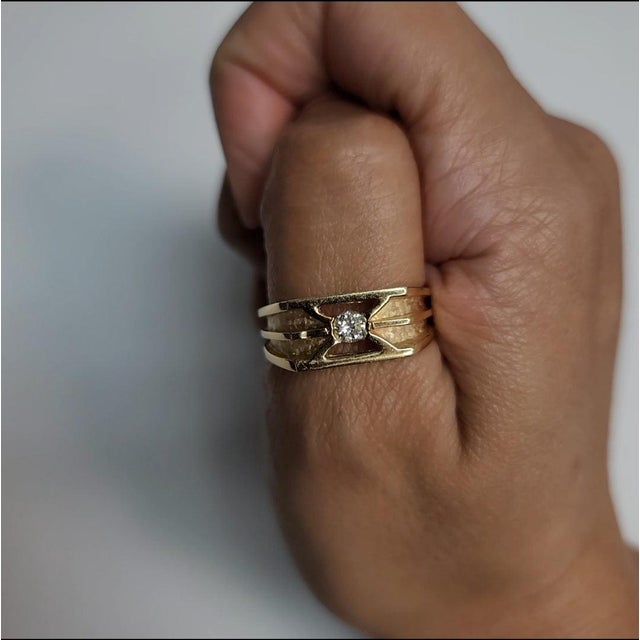 ♥ Product Summary ♥ Details: Solitaire Diamond with Nugget Design Main Stone: Diamond Approx. Diamond Carat Weight:...