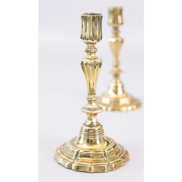 English Antique Art Nouveau English Brass Candlesticks - A Pair For Sale - Image 3 of 10
