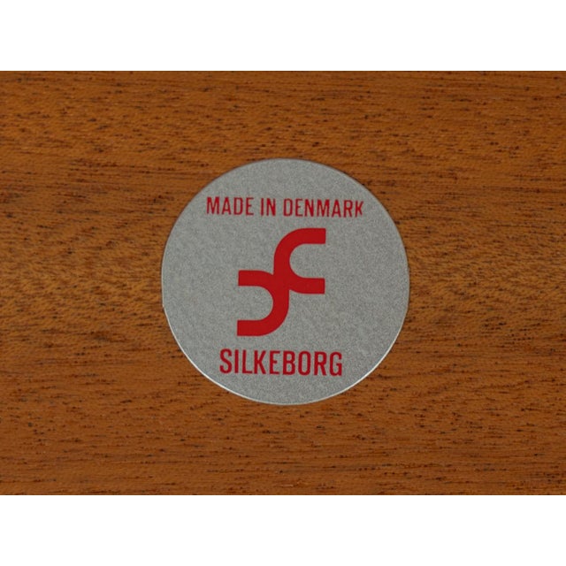 Brown Vintage Serving Trolley by Johannes Andersen for CFC Silkeborg, 1960s For Sale - Image 8 of 9