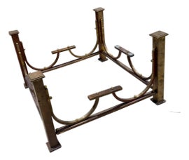 Example of Dominique Tables