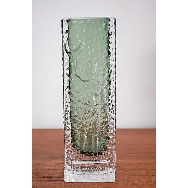 Very nice motif / trophy vase of the designer Josef Schott for the Smålandshyttan manufacture from the 1960s - 1970s. The...