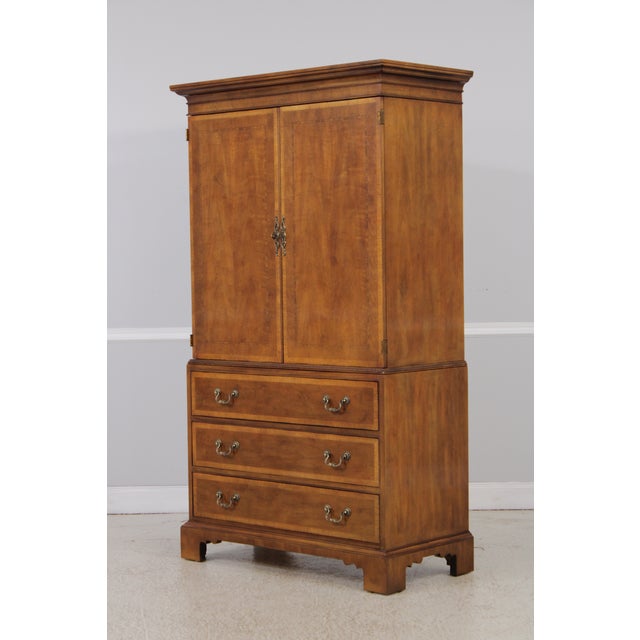 Traditional Henredon Aston Court 3 Drawer Inlaid Wardrobe Armoire Cabinet For Sale - Image 3 of 14
