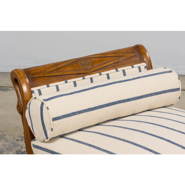 Early 19th Century French Empire Mahogany Recamier in Striped Jacquard For Sale - Image 14 of 18