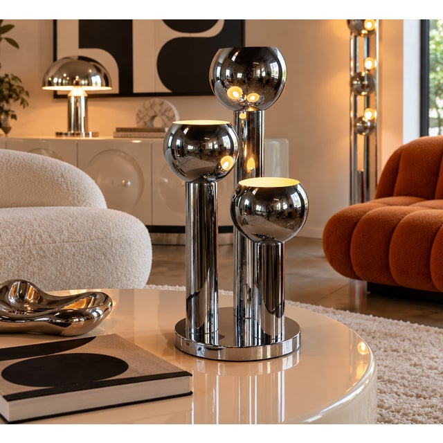 Mid-Century Modern Vintage Space Age Chrome Table Lamp, 1970s For Sale - Image 3 of 13