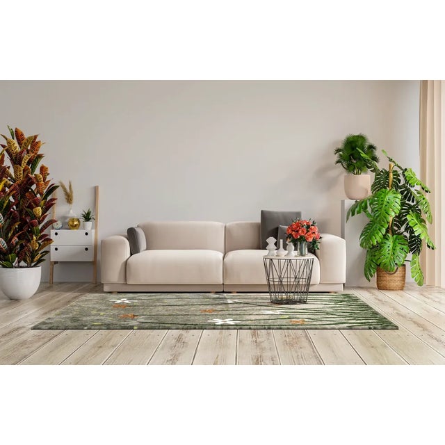 “Floral Contours” tells the story of the moment when an idea takes shape and becomes a work of art. The long-stemmed...