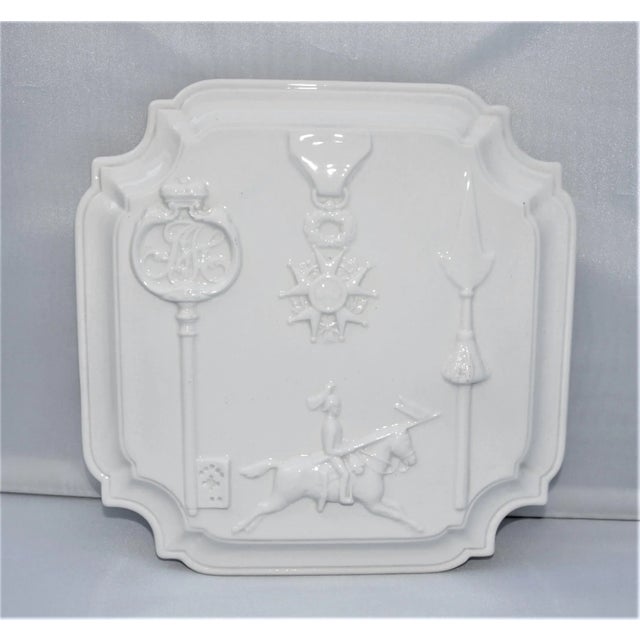 A vintage Mottahedeh Designs Italian porcelain square covered dish. The top has a royal theme with a embellished key,...