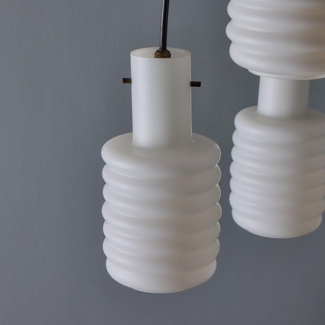 Black 1950s Italian 8-Glass Cascading Chandelier Attributed to Arredoluce For Sale - Image 8 of 17