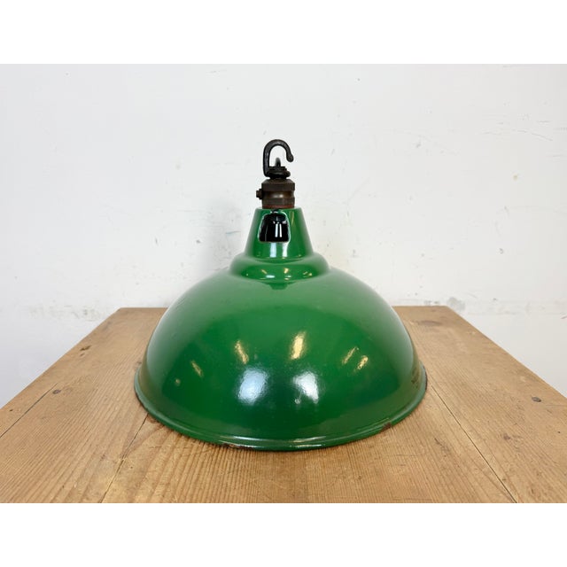 Industrial British Green Enamel Factory Pendant Lamp from Maxlume, 1960s For Sale - Image 10 of 18