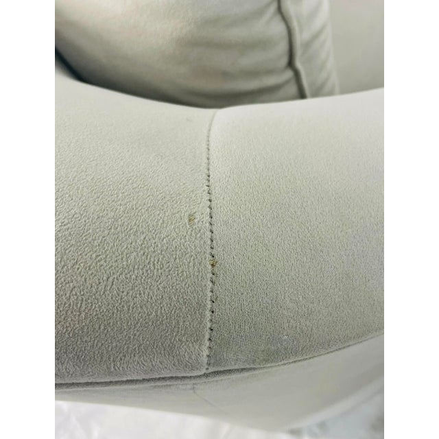 1990s Pair of Custom Barrel Swivel Lounge Chairs by Custom Craft Upholsterers, Usa For Sale - Image 16 of 18