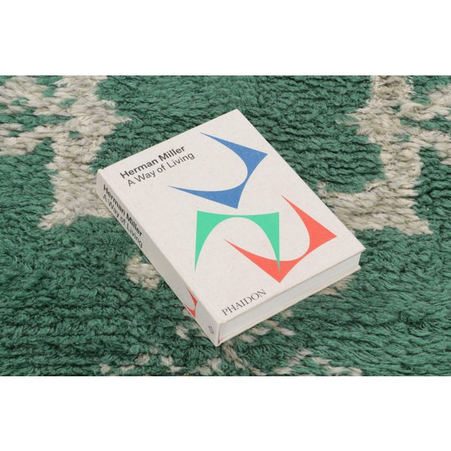 Vintage Swedish Rya Wool Rug With Cartouche Design by Rug & Kilim, 1950-1959 For Sale - Image 9 of 9