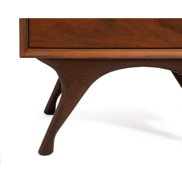 Mid Century Sculptural Walnut Japanese Nightstands a Pair Albert Parvin Vladimir Kagan United Furniture Corp For Sale - Image 13 of 14