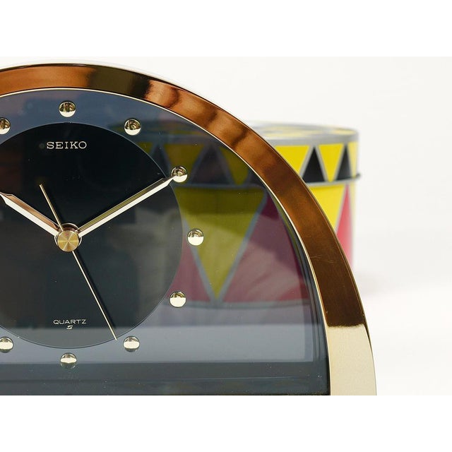 Hollywood Regency Brass See-Through Table Clock attributed to Seiko, Japan, 1980s For Sale - Image 12 of 16