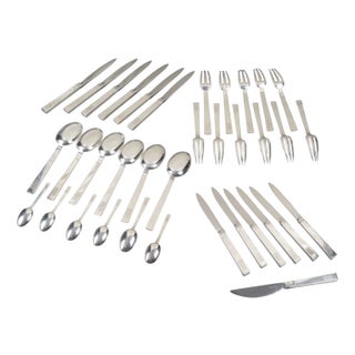 Silver Antibes Service by Jean-Élysée Puiforcat, 1890s, Set of 36 For Sale