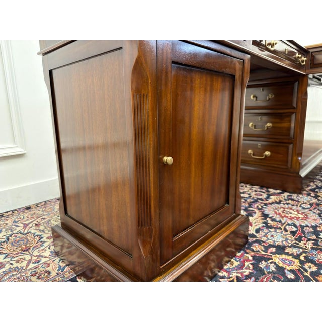 Corner Desk from Globe Wernicke For Sale - Image 12 of 18