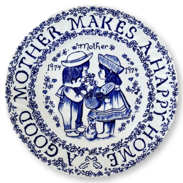 English 1974 English Mother's Plate For Sale - Image 3 of 3