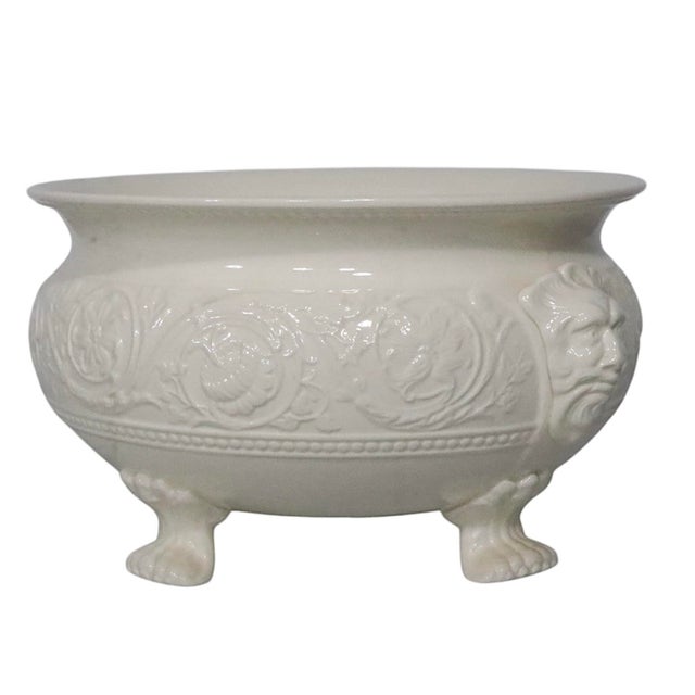 Wedgewood Patrician Maskaron Tureen Footed Bowl For Sale - Image 12 of 12