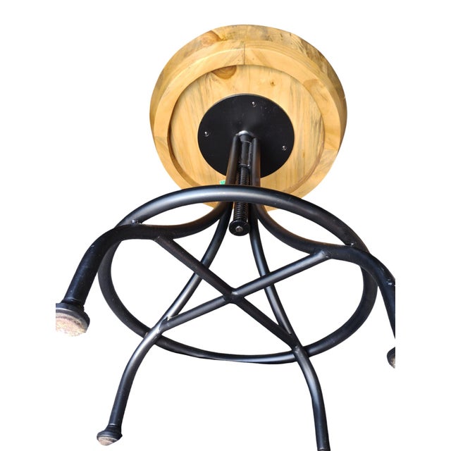 2000 - 2009 Four Gradin Road Rexon Swivel Stools- Wood Adjustable Height. For Sale - Image 5 of 6