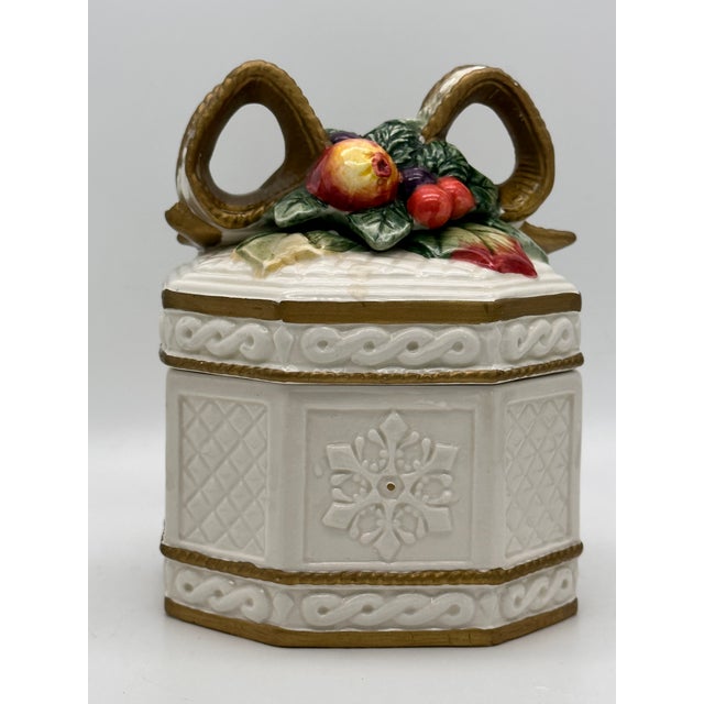 Lovely Fitz and Floyd "Snowy Winter" hand-painted ceramic gift box. Enhance the beauty of your home for the holidays decor...