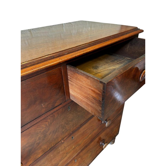 Early Victorian Figured Mahogany Chest of Drawers, 1840s For Sale - Image 10 of 12