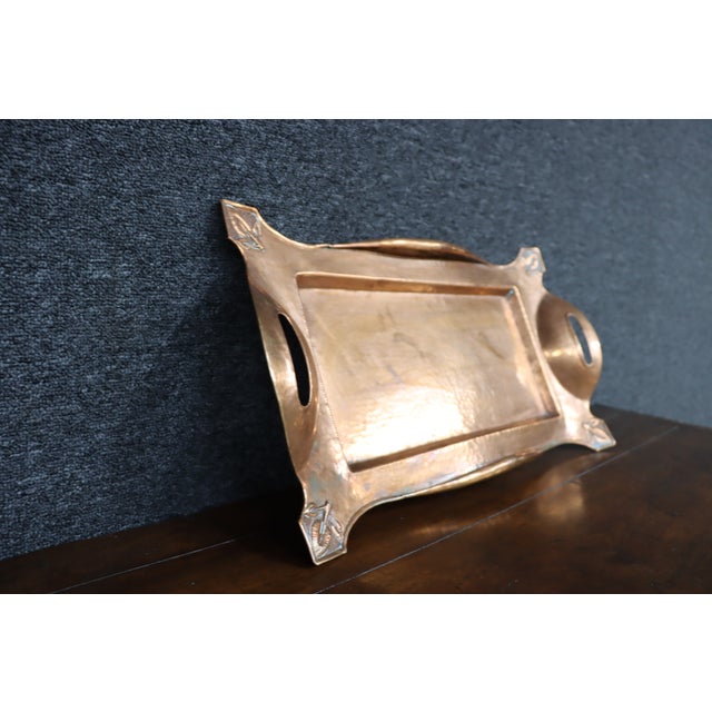 Art Nouveau Art Nouveau Copper Serving Tray With Integrated Handles For Sale - Image 3 of 12