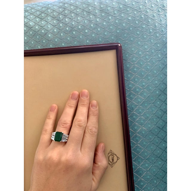 5.5 Carat Emerald Cut Emerald and Diamond Ring 18 Karat Gold Ring For Sale - Image 12 of 18