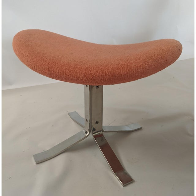 Vintage Ej 5 Corona Chair And Ottoman Chairish