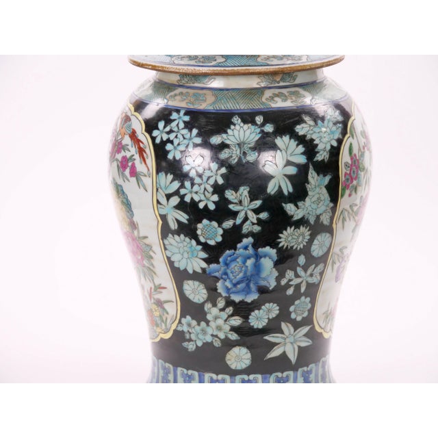 Large 19th Century Chinese Export Hand-Painted Enameled Lidded Decorative Urn For Sale - Image 11 of 14